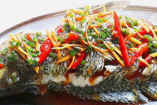 花斑鱼和鲈鱼怎么做才好吃，可采用清蒸、红烧等烹饪方式